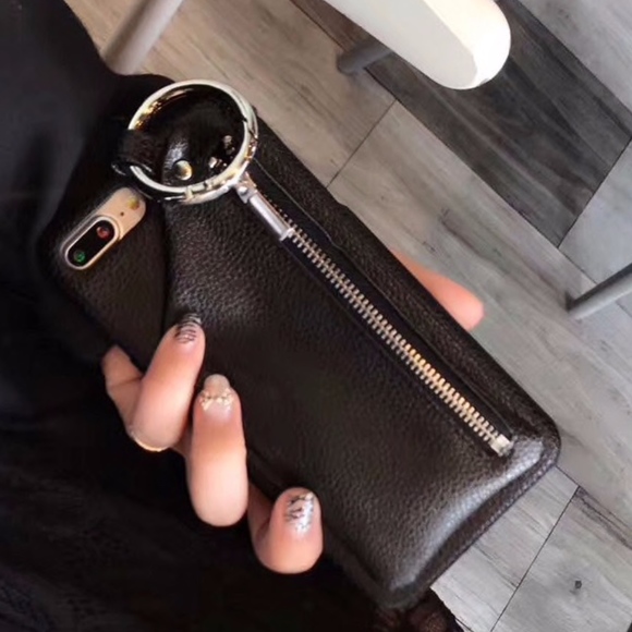 RE-STOCK IN!! *WHITE* Phone Case W/Zip Compartment - Picture 5 of 8